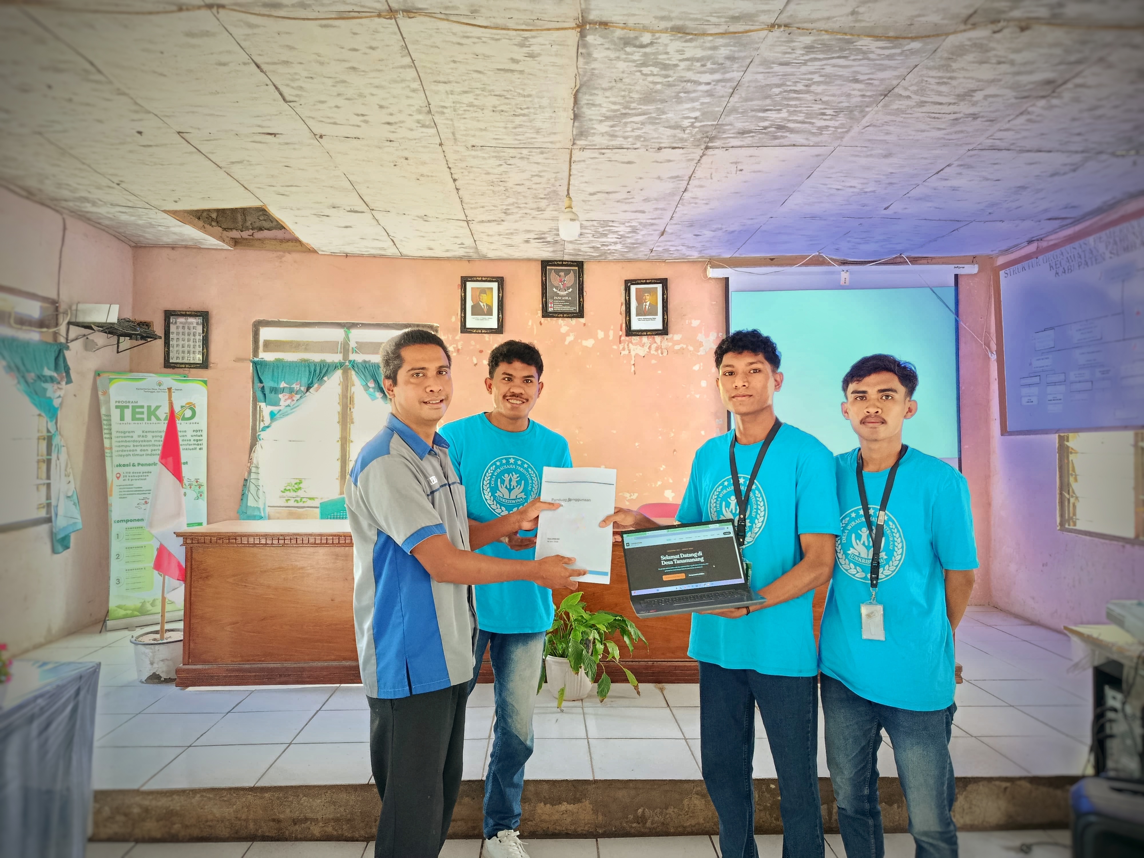 Penyerahan website desa